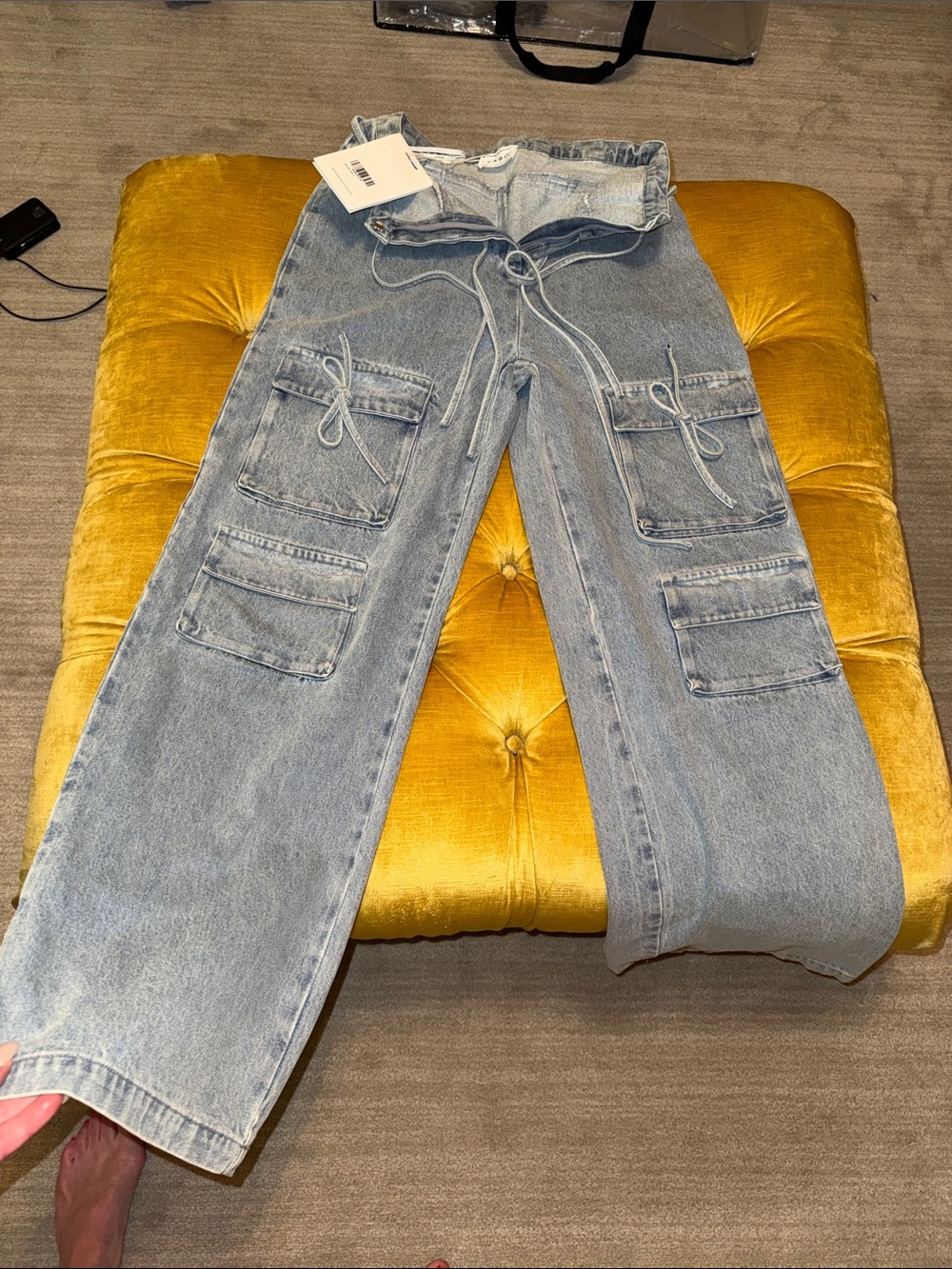 Light Wash Wide-Leg Cargo Jeans with Drawstring Waist